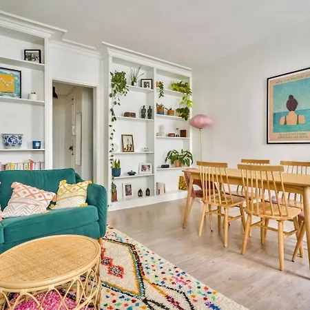 Charme Parisien 4 Personnes Daire